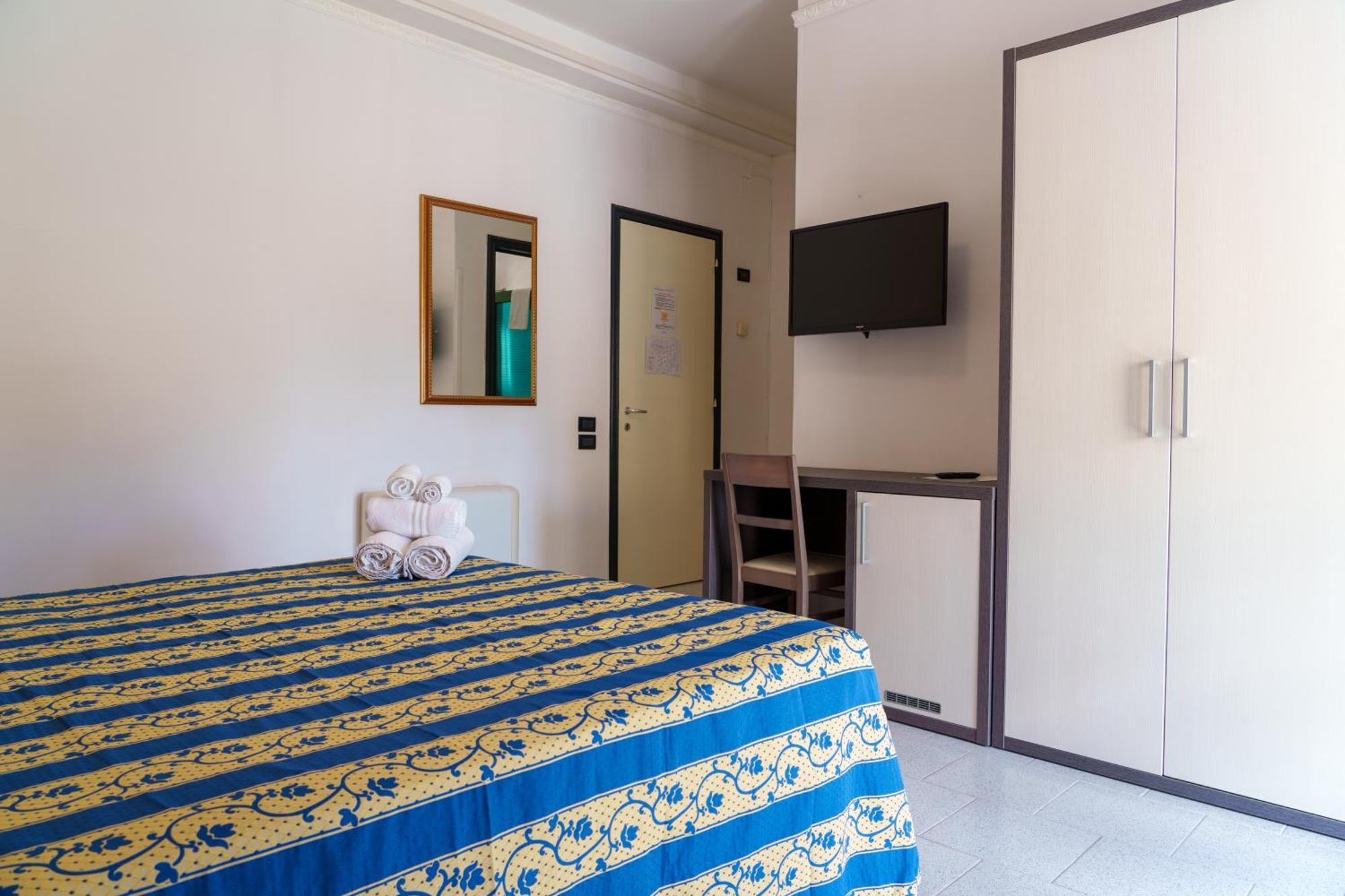 Hotel Le Macine Санта-Чезареа-Терме Экстерьер фото